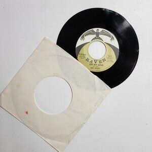 Art Jones - She Loves Me & Off My Mind Vintage 45RPM Vinyl RARE DISCONTINUED